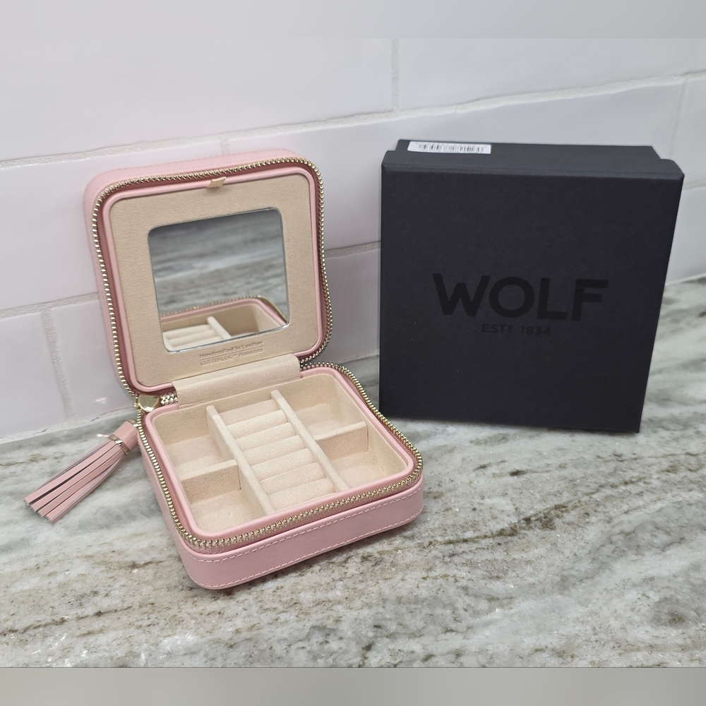 WOLF | Rose Jewelry Organizer with Mirror